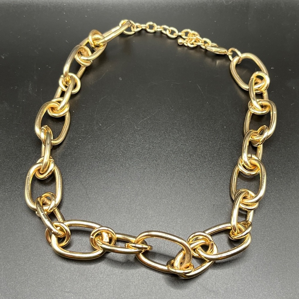 Vintage 80s 90s Chunky Gold‎ Tone Short Chain Necklace 17"